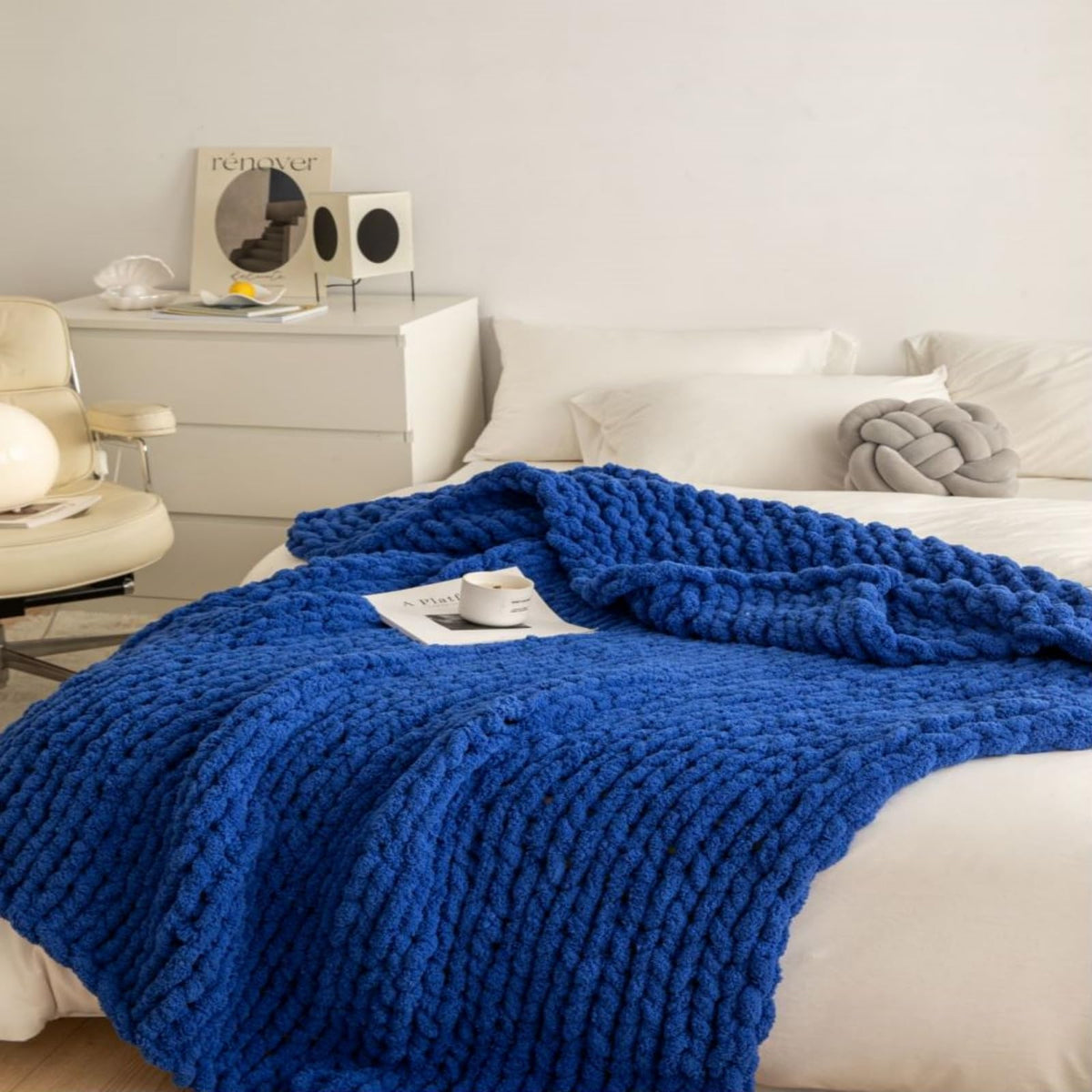 Soft Chunky Knit Throw Blanket for Couch, Cozy Warm Knitted Blankets | Hand Knit with Jumbo Chenille, Lightweight Warm Fluffy Decor for Women, Mom, Her & Girls, Sofa, Chair, Bed, 40"×40" (Gray)