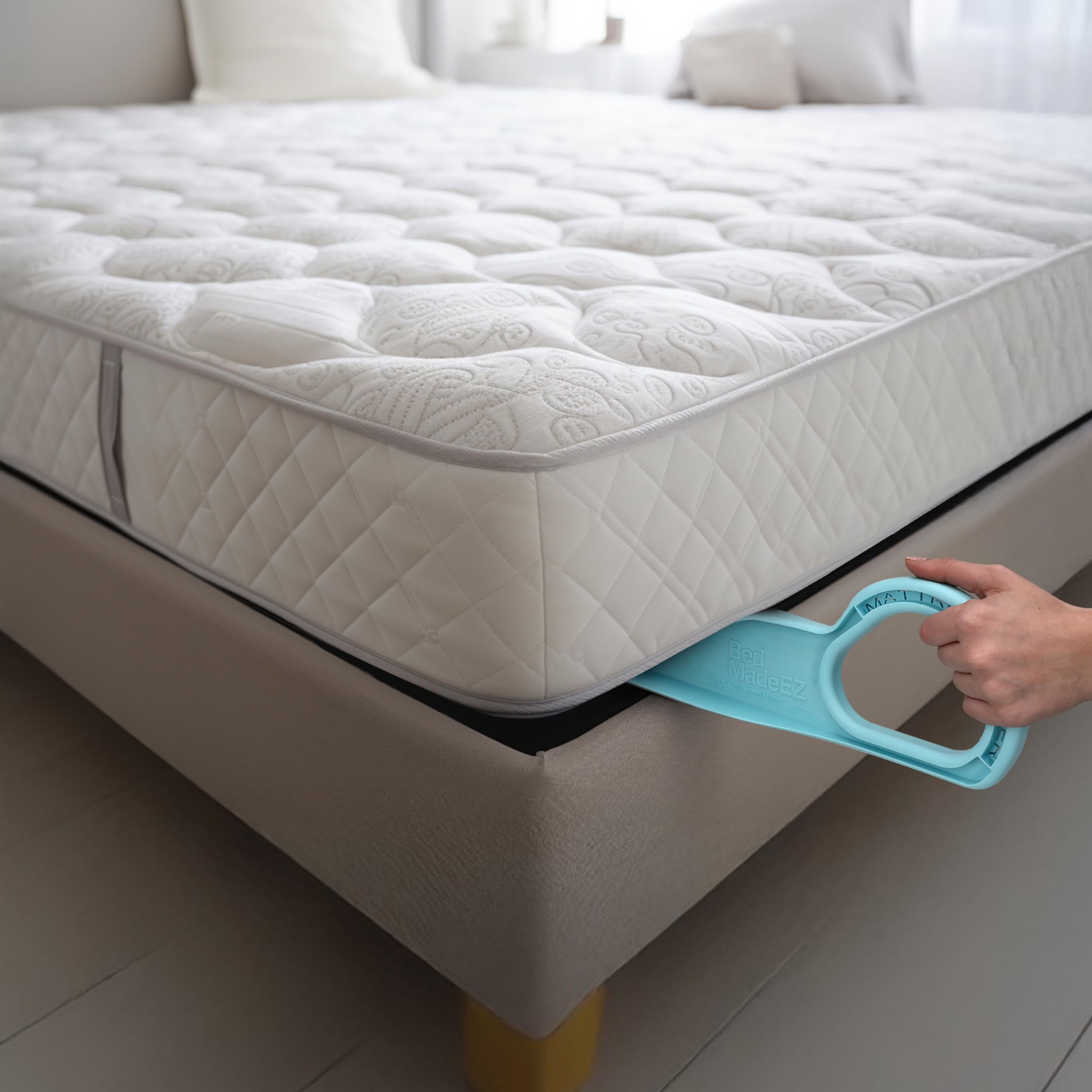 Bed MadeEZ Mattress Lifter & Bed Maker Tool for Changing Bed| Patented & Made in USA | Lifts & Holds The Mattress, Tucks Sheets, Removes Sheets, Bed Skirts and More