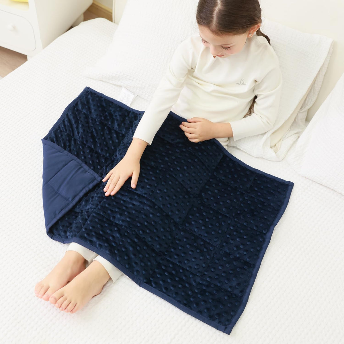 Mr. Sandman Weighted Blanket for Adults Queen Size 15 lbs, Soft Cooling Heavy Minky Blanket for Sleep, Washable Throw Blanket with Glass Beads, 60 x 80 Inches, Grey