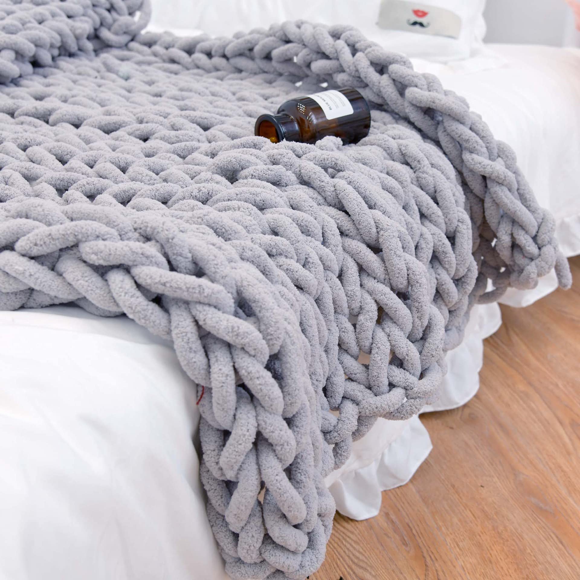 Soft Chunky Knit Throw Blanket for Couch, Cozy Warm Knitted Blankets | Hand Knit with Jumbo Chenille, Lightweight Warm Fluffy Decor for Women, Mom, Her & Girls, Sofa, Chair, Bed, 40"×40" (Gray)