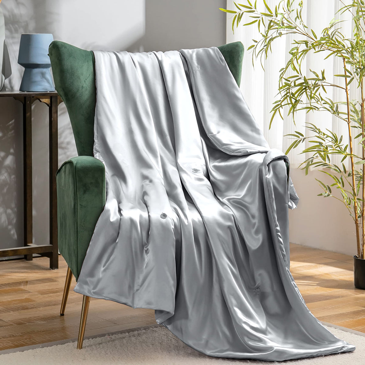 Vonty Dark Grey Satin Throw Blanket 50x60In, Cooling Silky Wrinkle-Free | Gentle On Hair, Machine Washable Easy Care, All-Season Warmth And Cooling, Multipurpose Bed Sofa Travel, Textured Cable Knit