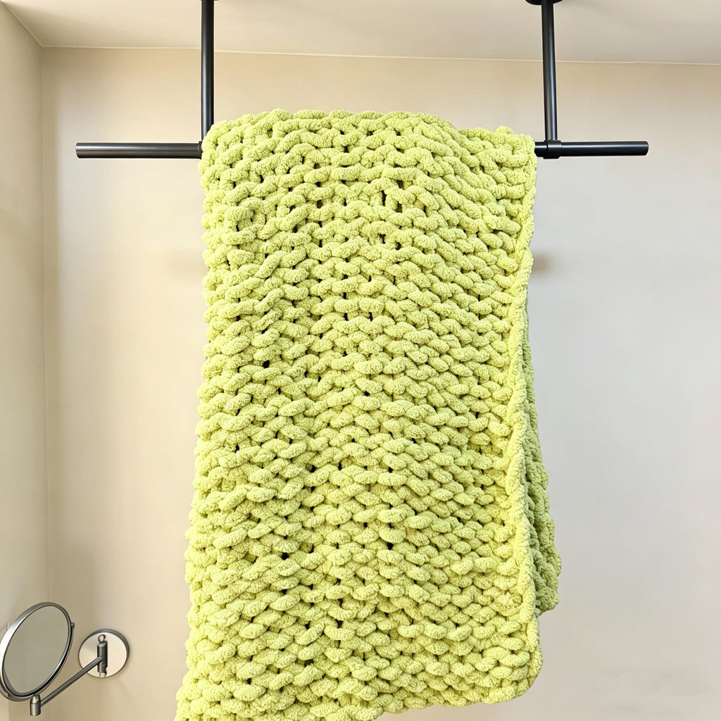 Soft Chunky Knit Throw Blanket for Couch, Cozy Warm Knitted Blankets | Hand Knit with Jumbo Chenille, Lightweight Warm Fluffy Decor for Women, Mom, Her & Girls, Sofa, Chair, Bed, 40"×40" (Gray)