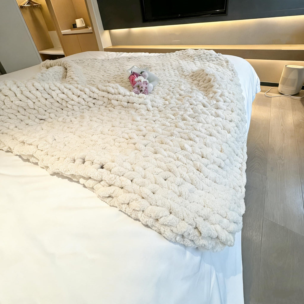 Soft Chunky Knit Throw Blanket for Couch, Cozy Warm Knitted Blankets | Hand Knit with Jumbo Chenille, Lightweight Warm Fluffy Decor for Women, Mom, Her & Girls, Sofa, Chair, Bed, 40"×40" (Gray)