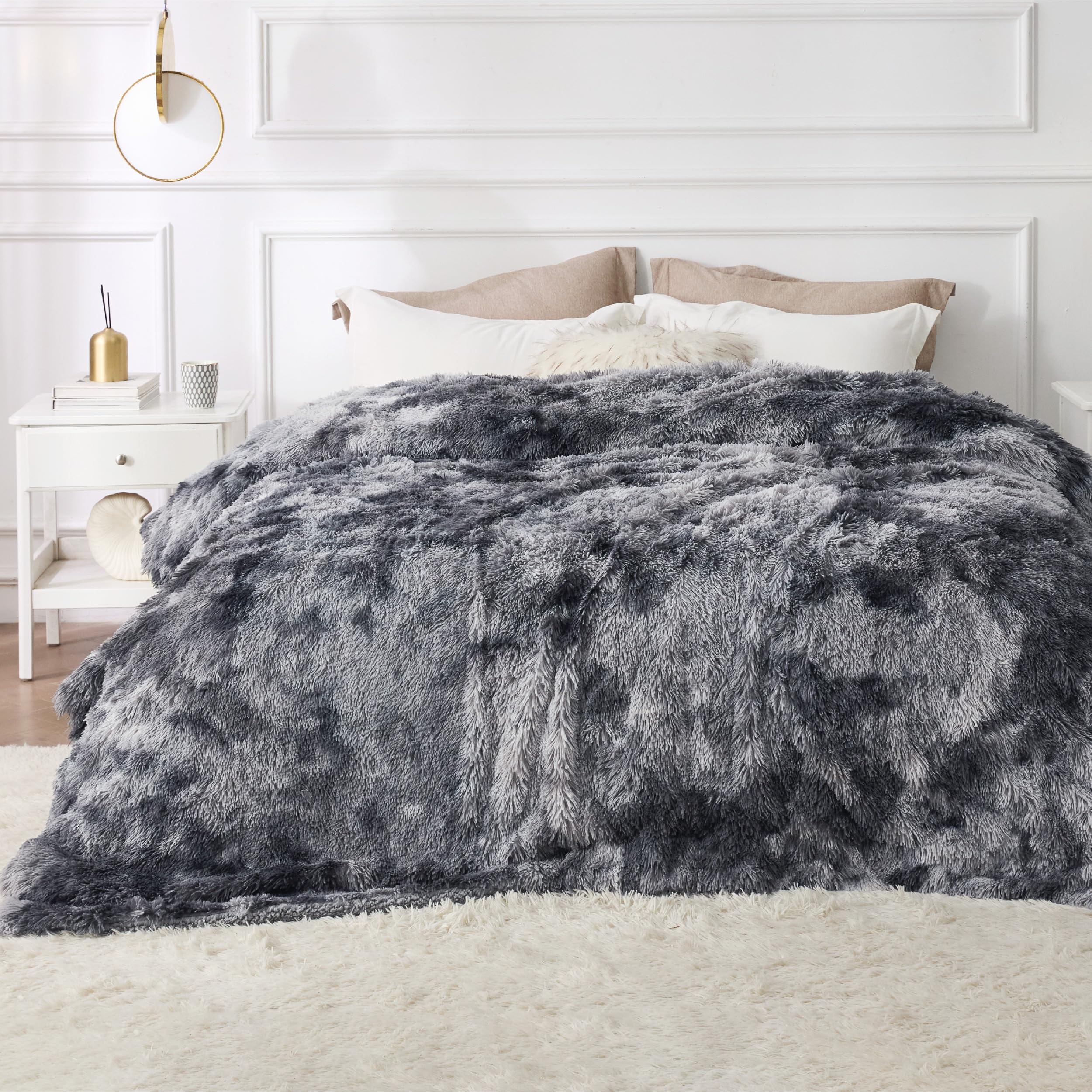 Bedsure GentleSoft Fluffy Fuzzy Faux Fur Throw Blanket for Couch, Soft Sherpa Fleece Cozy Gifts for Women, Plush Bed Blanket Room Decor for Men, Thick Warm Teen Gifts Winter Bedding