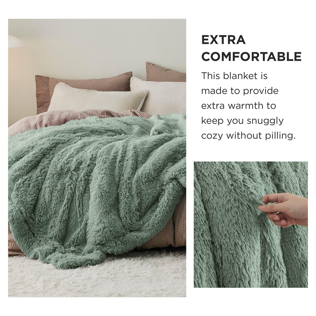 Bedsure GentleSoft Fluffy Fuzzy Faux Fur Throw Blanket for Couch, Soft Sherpa Fleece Cozy Gifts for Women, Plush Bed Blanket Room Decor for Men, Thick Warm Teen Gifts Winter Bedding