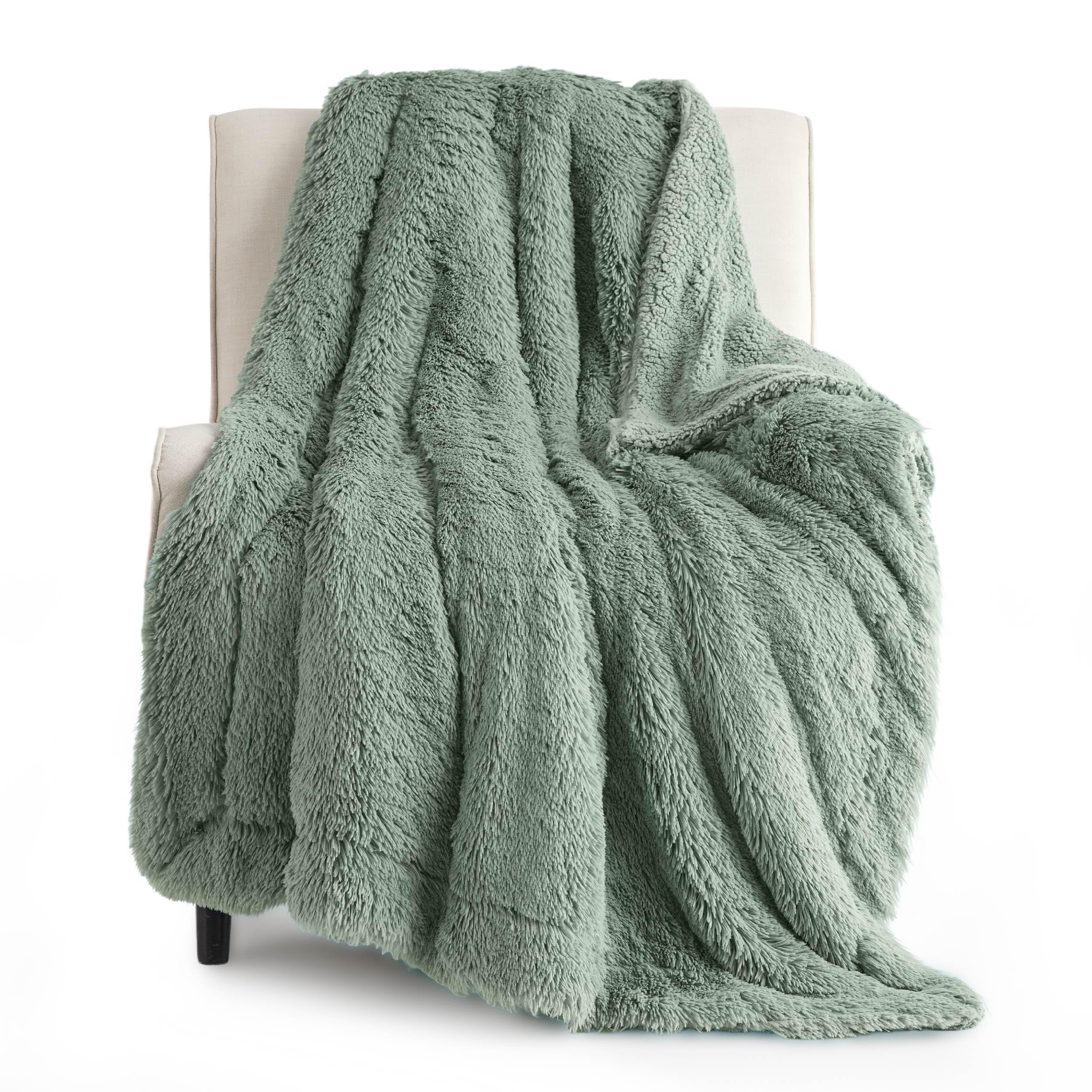 Bedsure GentleSoft Fluffy Fuzzy Faux Fur Throw Blanket for Couch, Soft Sherpa Fleece Cozy Gifts for Women, Plush Bed Blanket Room Decor for Men, Thick Warm Teen Gifts Winter Bedding